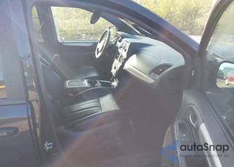 2017 Dodge Grand Caravan Gt z USA, uszkodzony, nr VIN 2C4RDGEG7HR546449